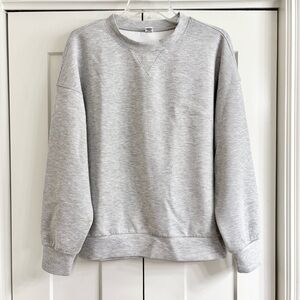 Caracilia Crewneck Heather Gray Long Sleeve Sweatshirt Scuba Women’s Small Knit